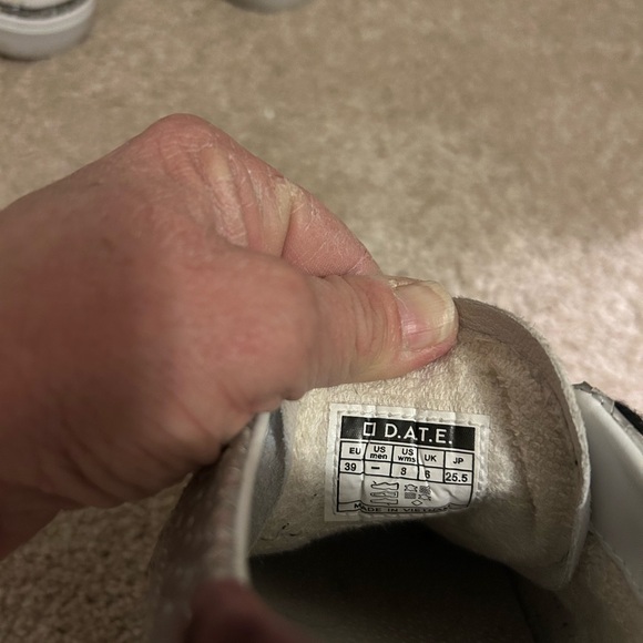 DATE Women’s Silver and Black Leather Studded Sneakers Size 8 - Picture 6 of 8